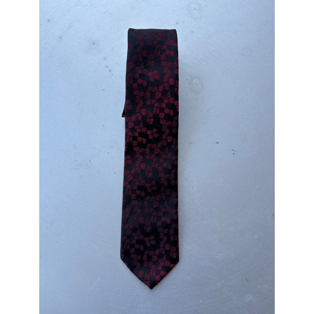 Vintage Commodore Trevira Burgundy Black‎ Geometric Mosaic Necktie 3in Width